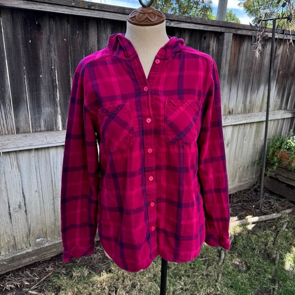 Columbia Tops - Columbia Hooded Shirt Pink Plaid Flannel With Pockets Women's Size Medium